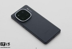 iqoo13最新爆料款式,极致性能与未来科技，揭秘全新旗舰手机亮点